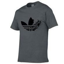Load image into Gallery viewer, black t shirt
